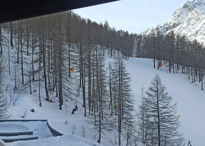 Residenza Del Cirmolo Cervinia Vda Vacanze In Vetta Cir 0205