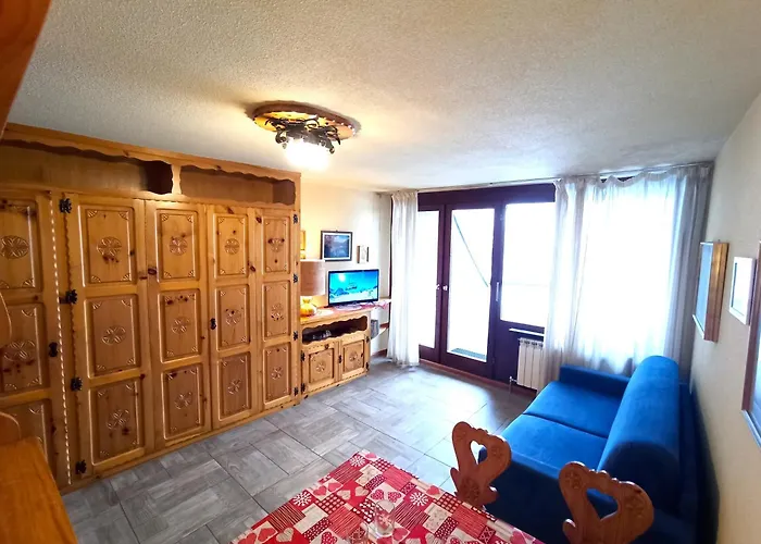 Residenza Del Cirmolo Cervinia Vda Vacanze In Vetta Cir 0205