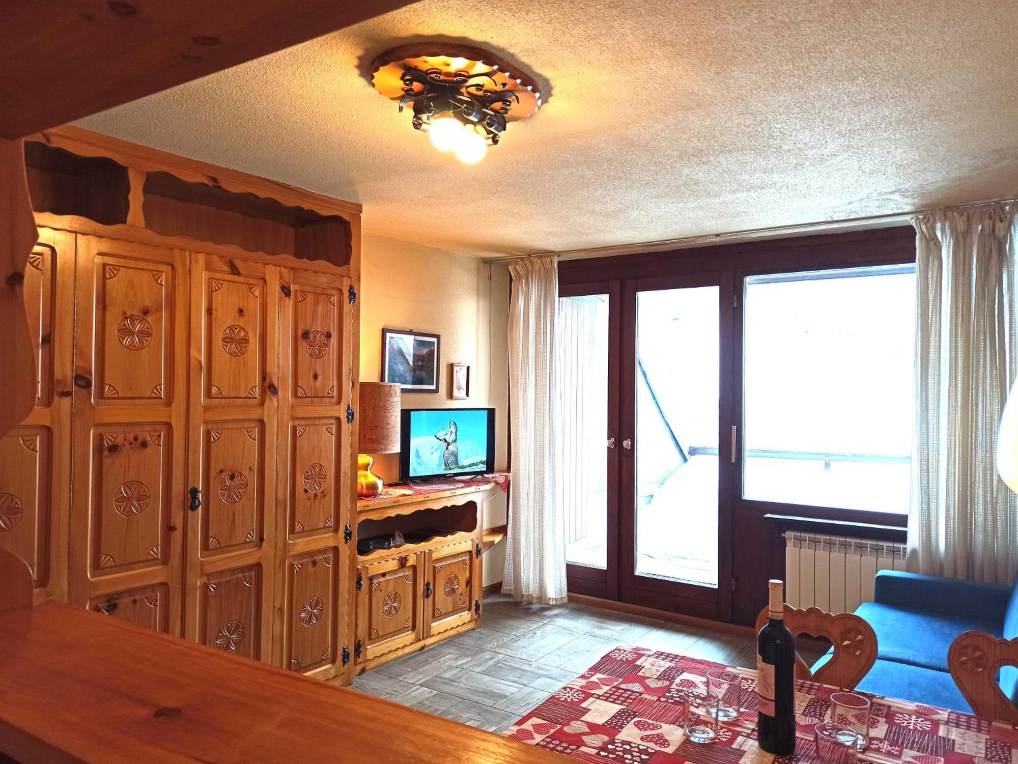Residenza Del Cirmolo Cervinia Vda Vacanze In Vetta Cir 0205